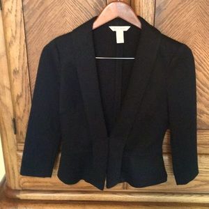 Fitted black jacket